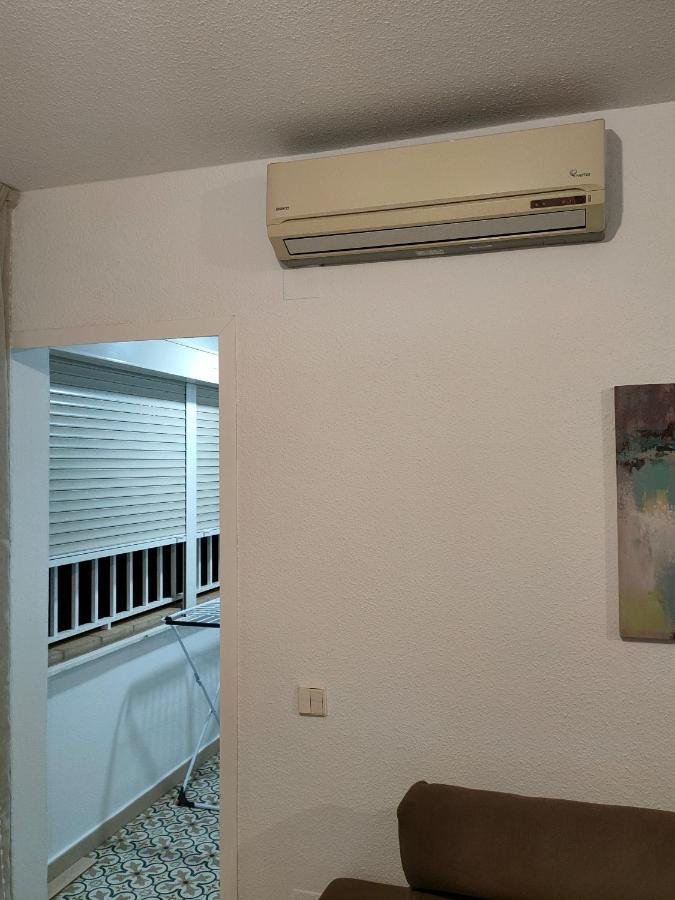 Apartamento El barquito del abuelo Málaga Exterior foto