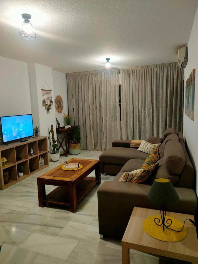 Apartamento El barquito del abuelo Málaga Exterior foto
