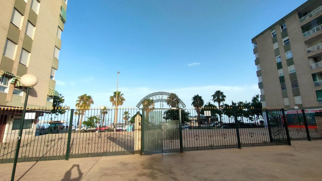 Apartamento El barquito del abuelo Málaga Exterior foto